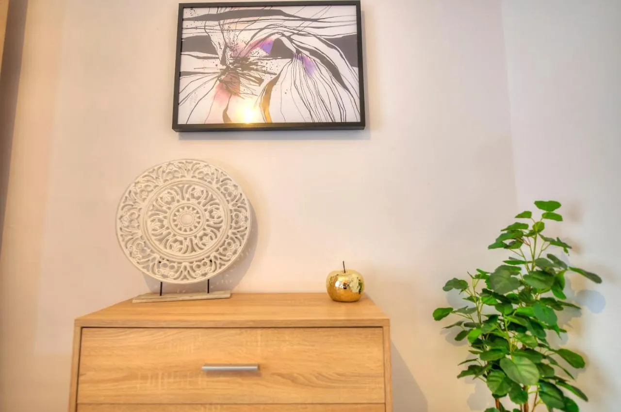 2Bedroom With Large Terrace In Paceville Jpor1-1 San Giuliano